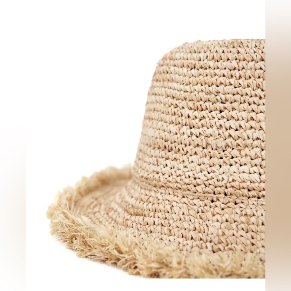 Coco Puff Raffia Bucket Hat - Picture 9 of 9